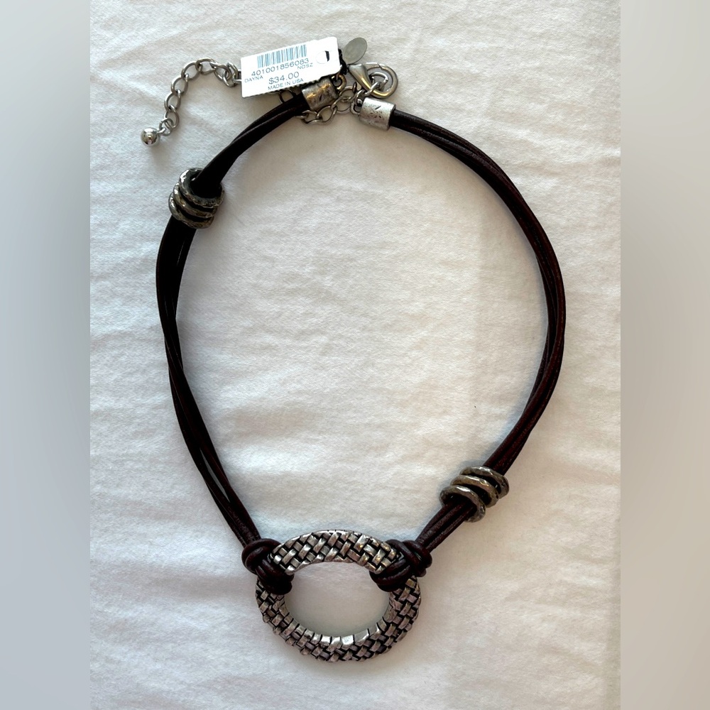 Chico’s NWT 16” necklace 3” extender